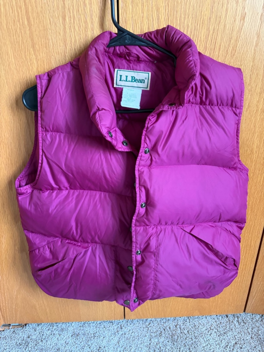 Vintage L.L.Bean Women's Bright Pink Down Puffer Vest (Magenta)